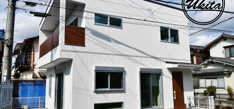 長期優良住宅のキューブ型のシンプルハウス。 長期優良住宅のキューブ型のシンプルハウス。